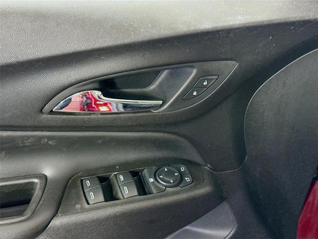 used 2020 Chevrolet Equinox car, priced at $9,997
