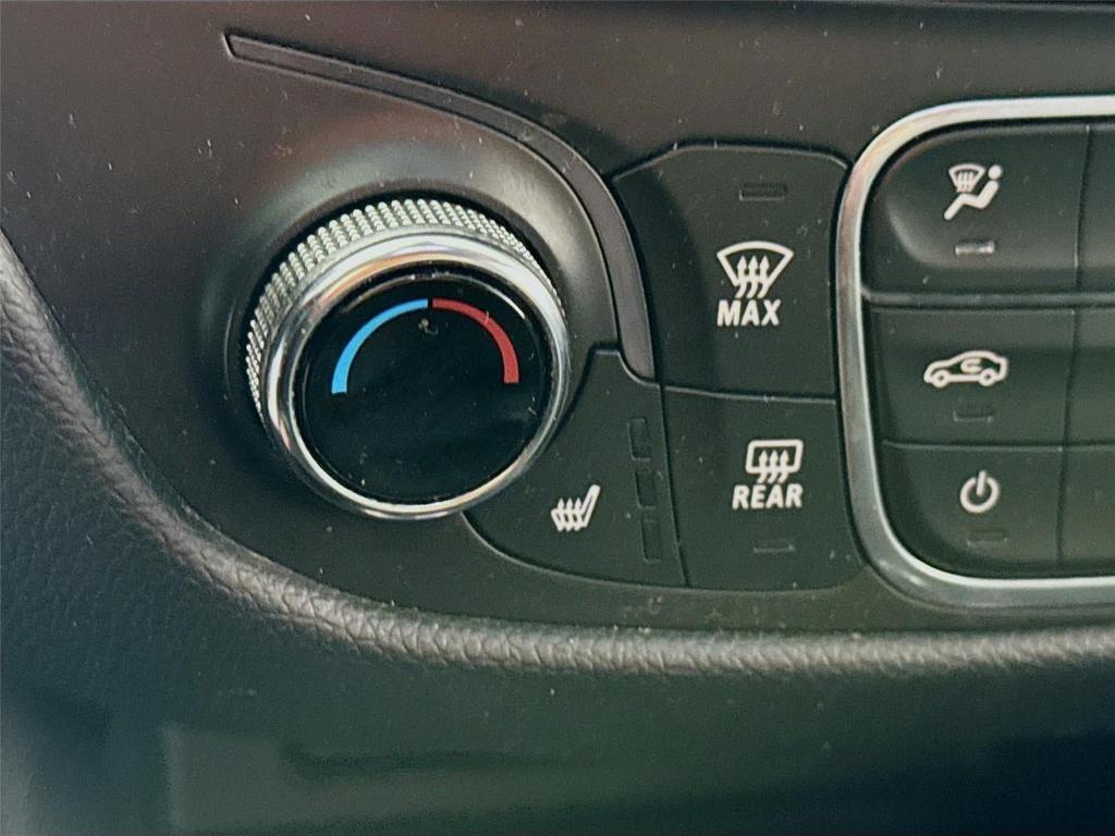 used 2020 Chevrolet Equinox car, priced at $9,997