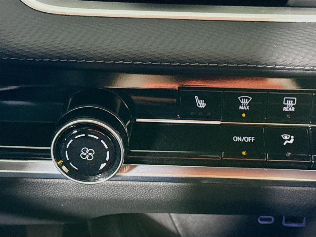 used 2025 Chevrolet Equinox car, priced at $22,697