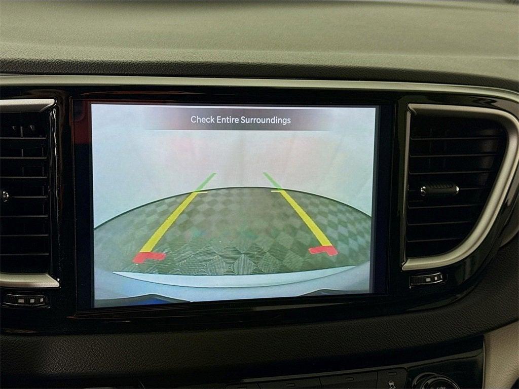 used 2024 Chrysler Pacifica car, priced at $27,997