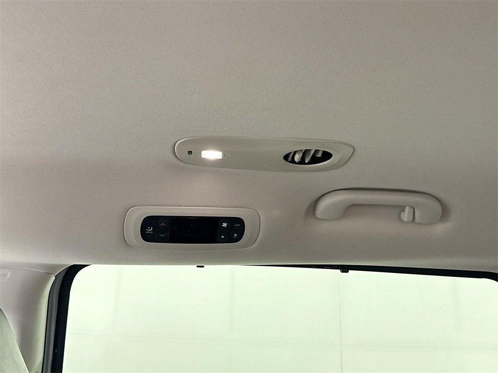 used 2024 Chrysler Pacifica car, priced at $27,997
