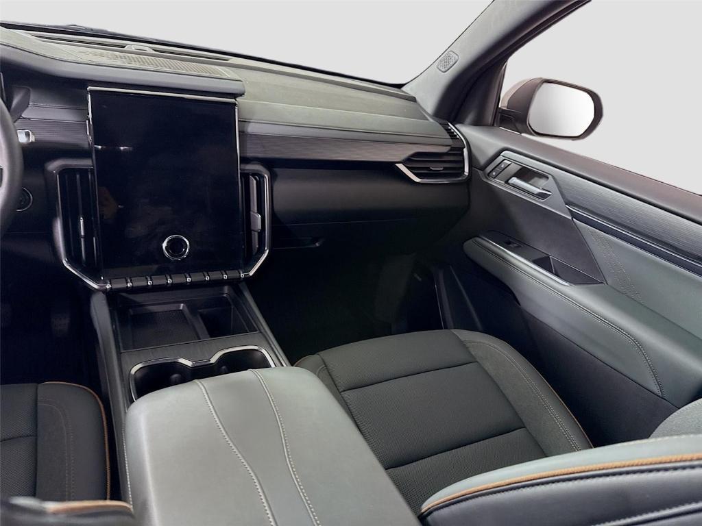 used 2024 GMC Acadia car, priced at $36,999