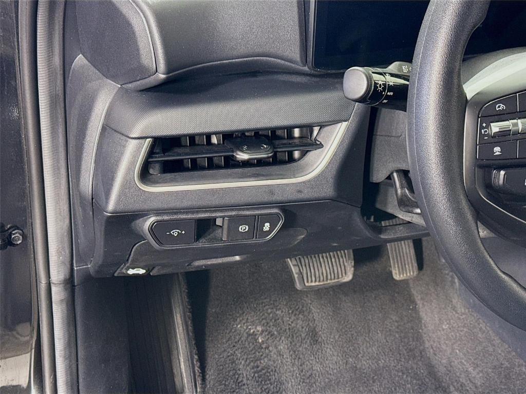 used 2025 Kia K4 car, priced at $20,997