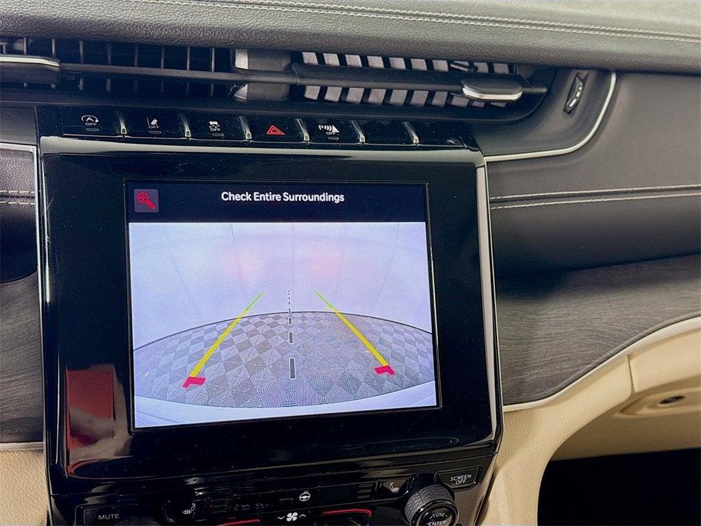 used 2022 Jeep Grand Cherokee car, priced at $23,999