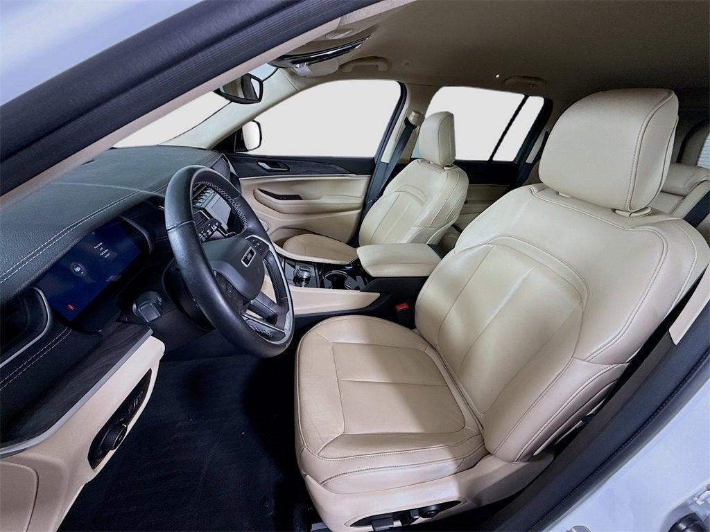 used 2022 Jeep Grand Cherokee car, priced at $23,999