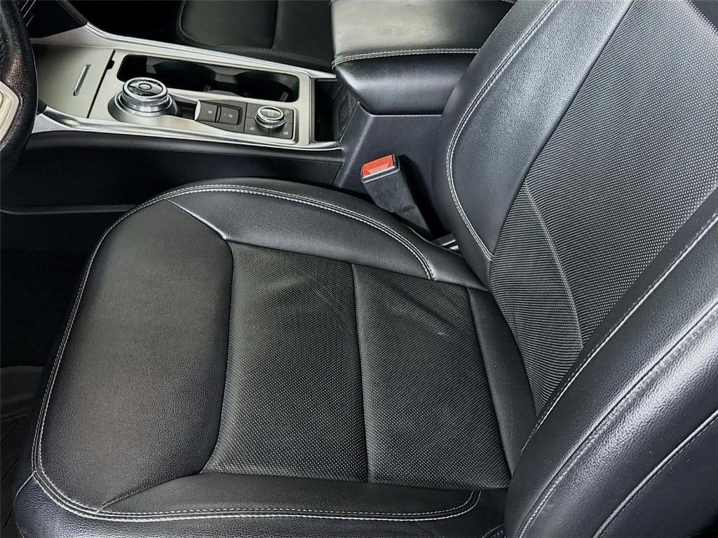 used 2021 Ford Explorer car, priced at $27,497