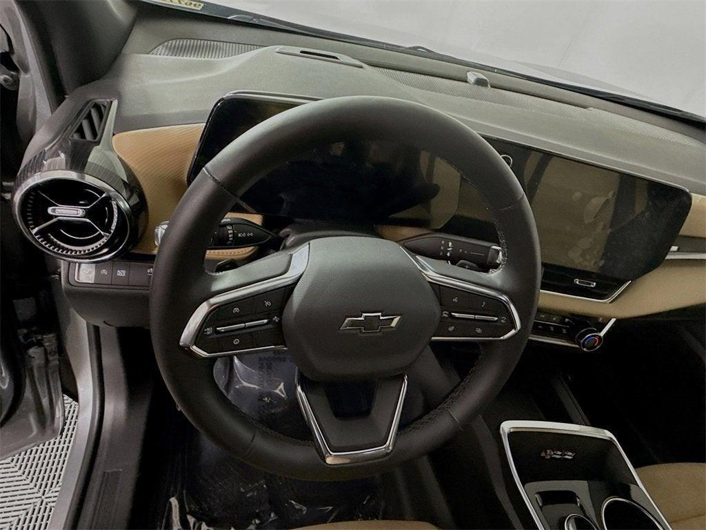 new 2026 Chevrolet Equinox car, priced at $31,155