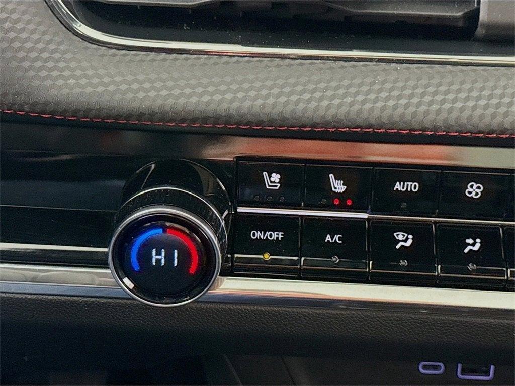 used 2025 Chevrolet Equinox car, priced at $31,297