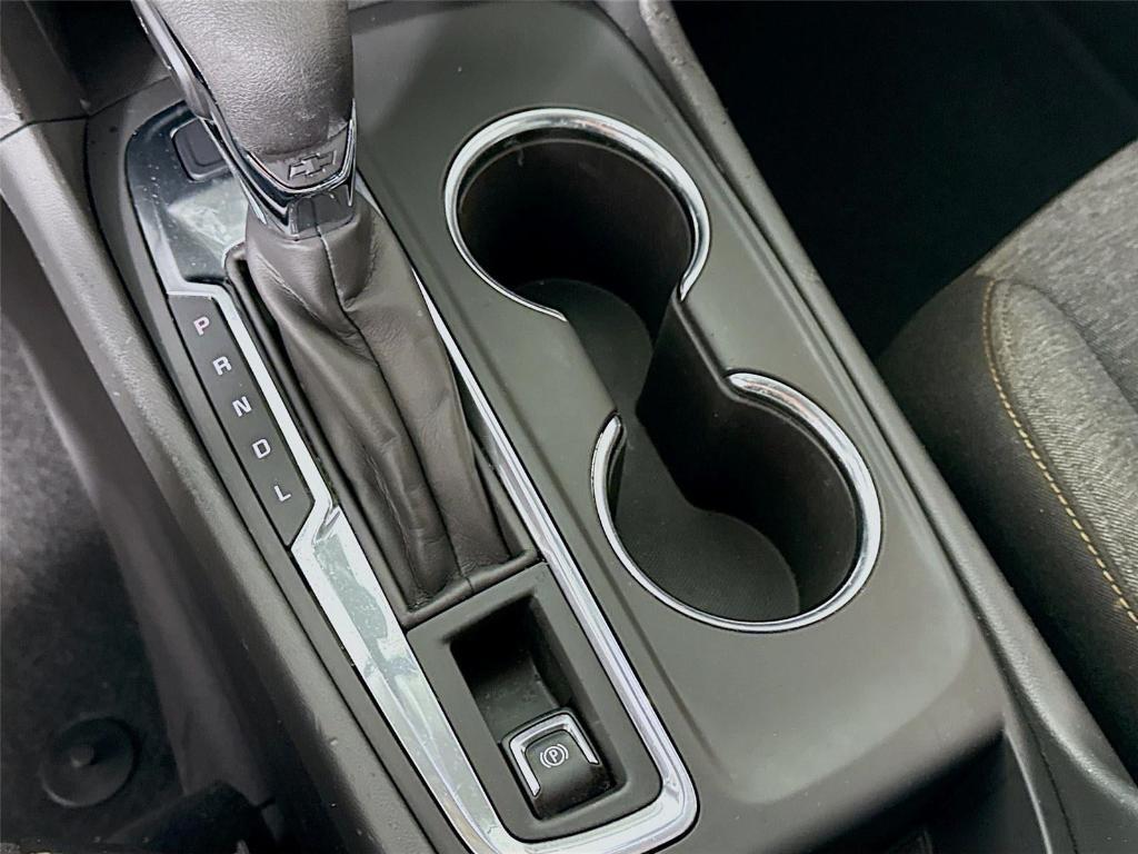 used 2022 Chevrolet Equinox car, priced at $10,997
