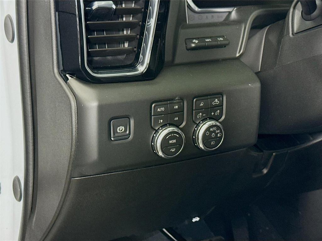 new 2026 GMC Sierra 3500 car, priced at $89,604