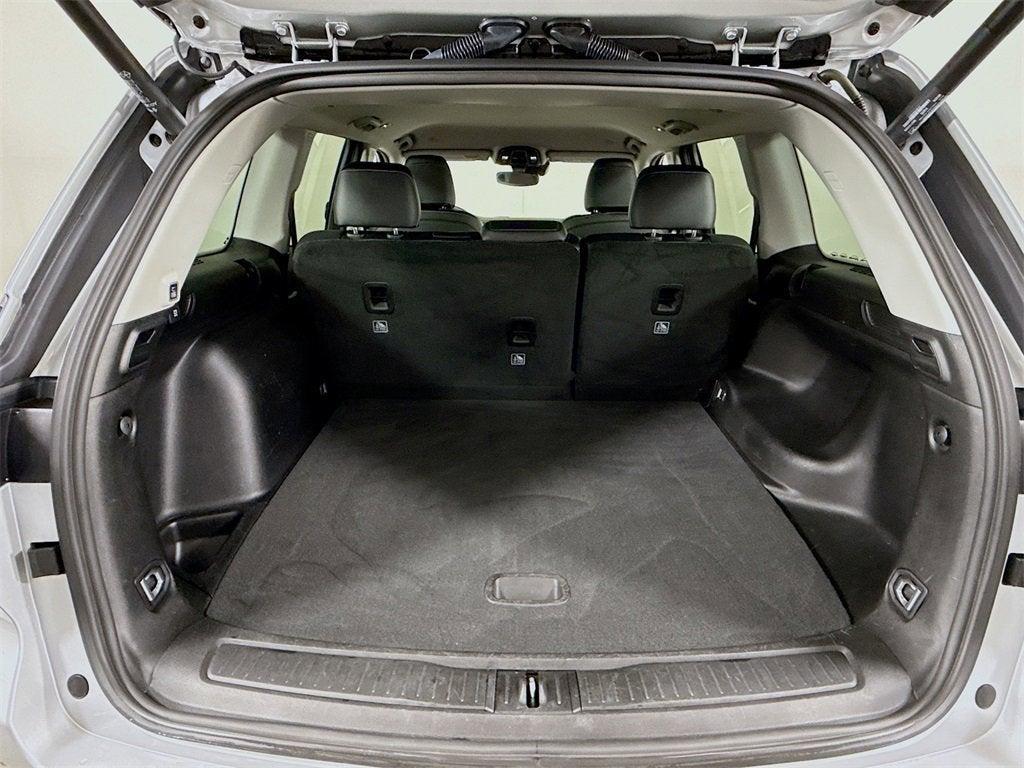 used 2024 Jeep Grand Cherokee car, priced at $31,999