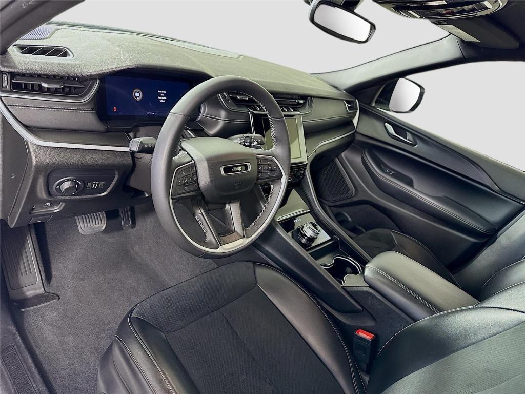 used 2024 Jeep Grand Cherokee car, priced at $34,347