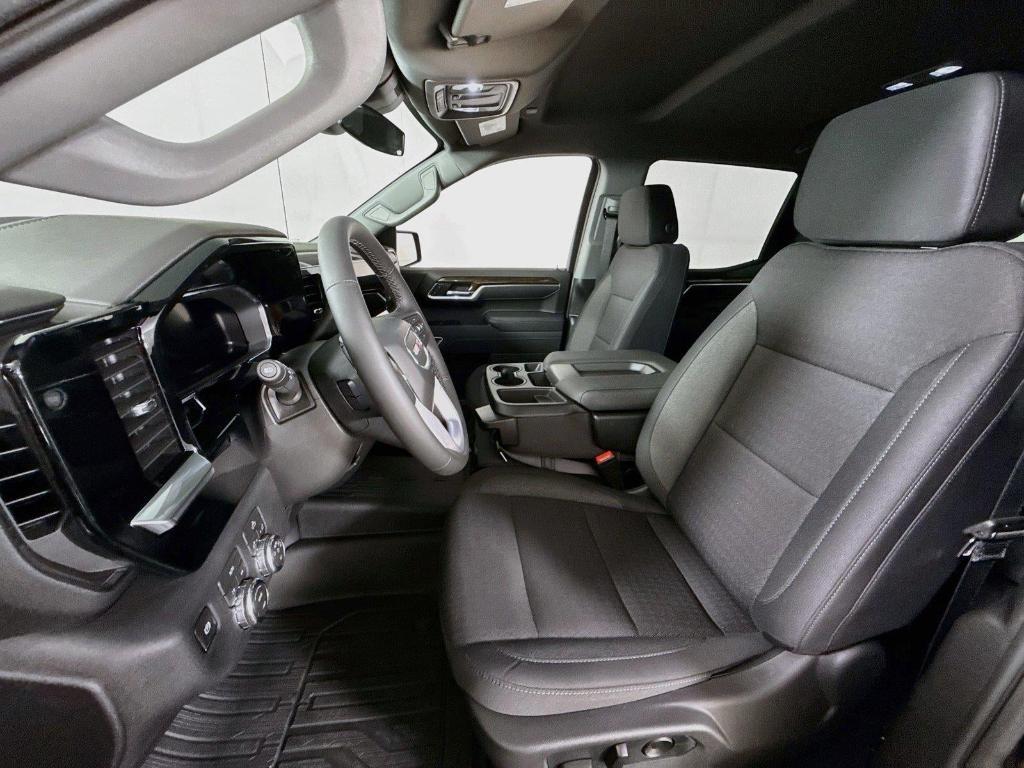 new 2026 GMC Sierra 1500 car, priced at $47,700