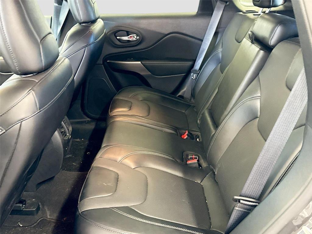 used 2022 Jeep Cherokee car, priced at $24,997