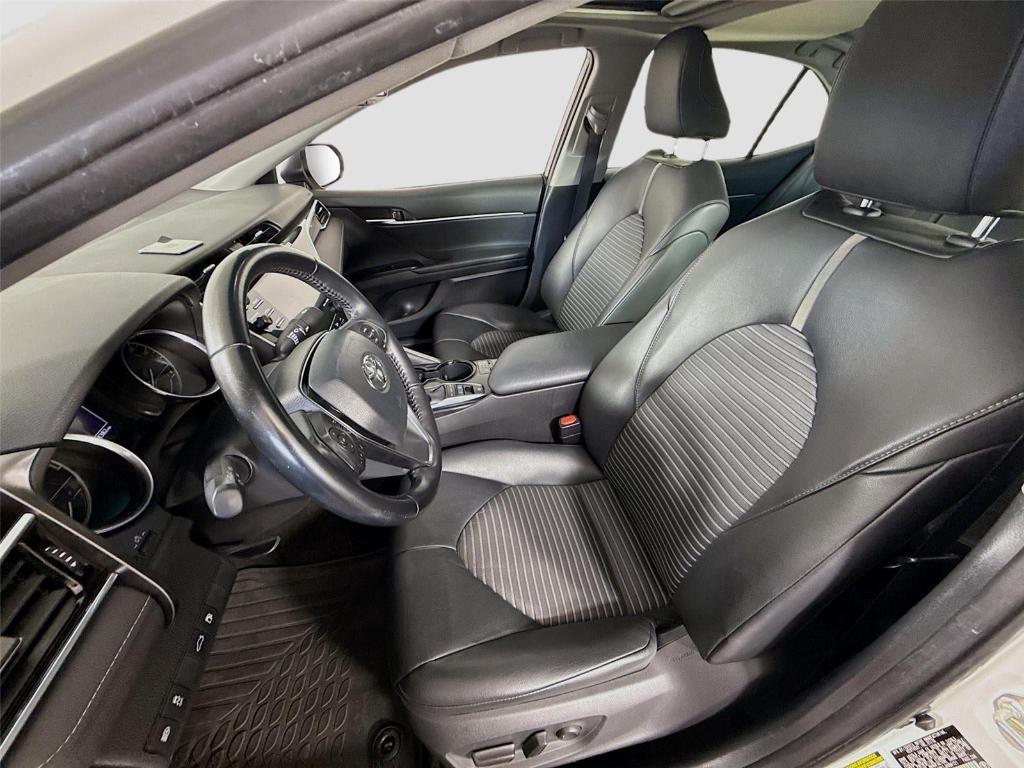 used 2018 Toyota Camry Hybrid car, priced at $16,997