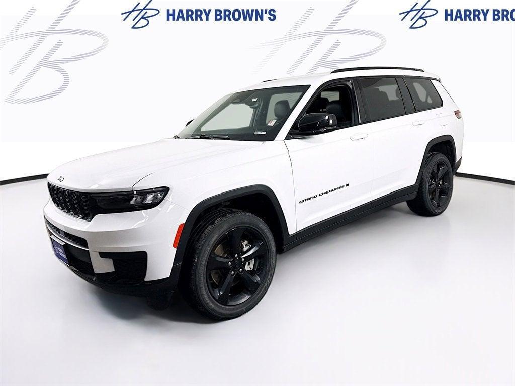 used 2022 Jeep Grand Cherokee L car, priced at $25,997