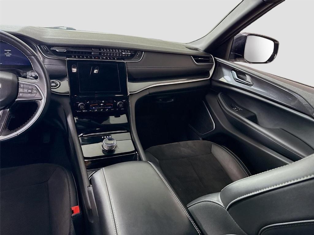 used 2022 Jeep Grand Cherokee L car, priced at $25,997