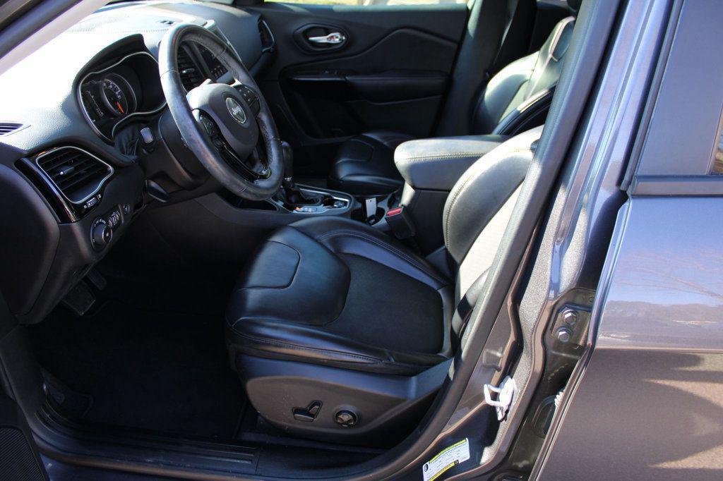used 2019 Jeep Cherokee car, priced at $13,395