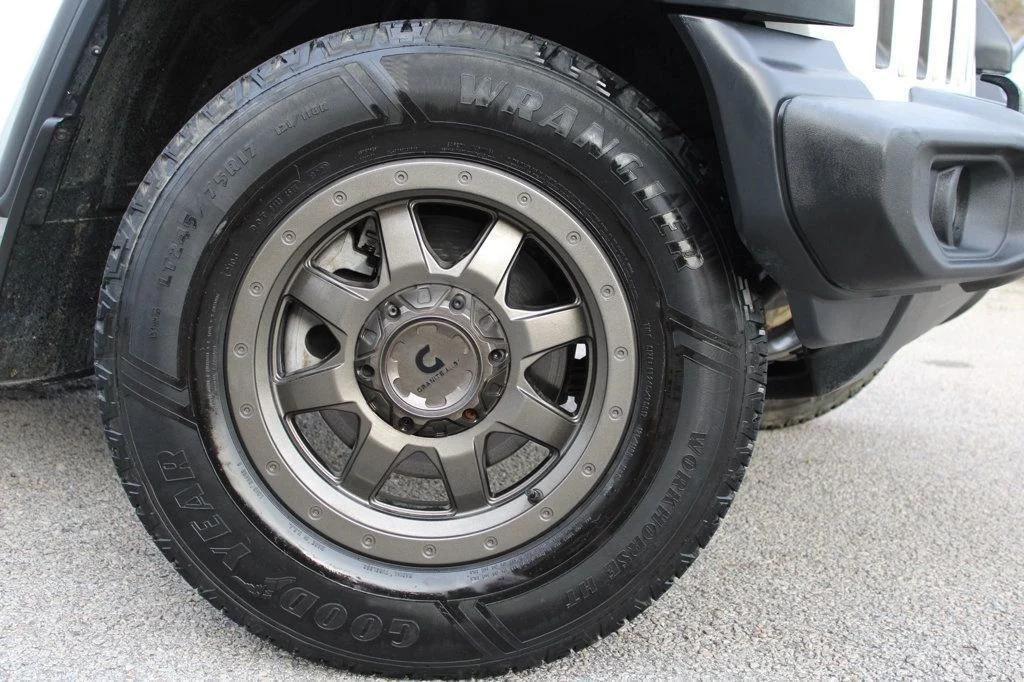 used 2018 Jeep Wrangler car, priced at $15,295