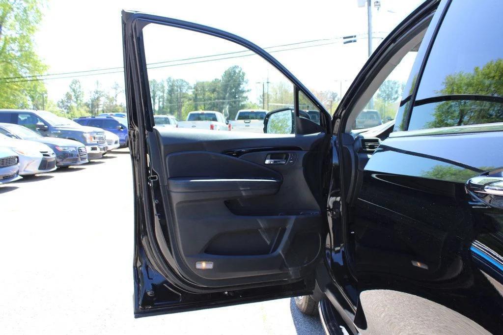 used 2016 Honda Pilot car, priced at $14,495