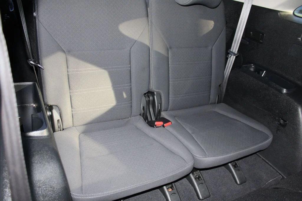 used 2019 Kia Sorento car, priced at $10,495