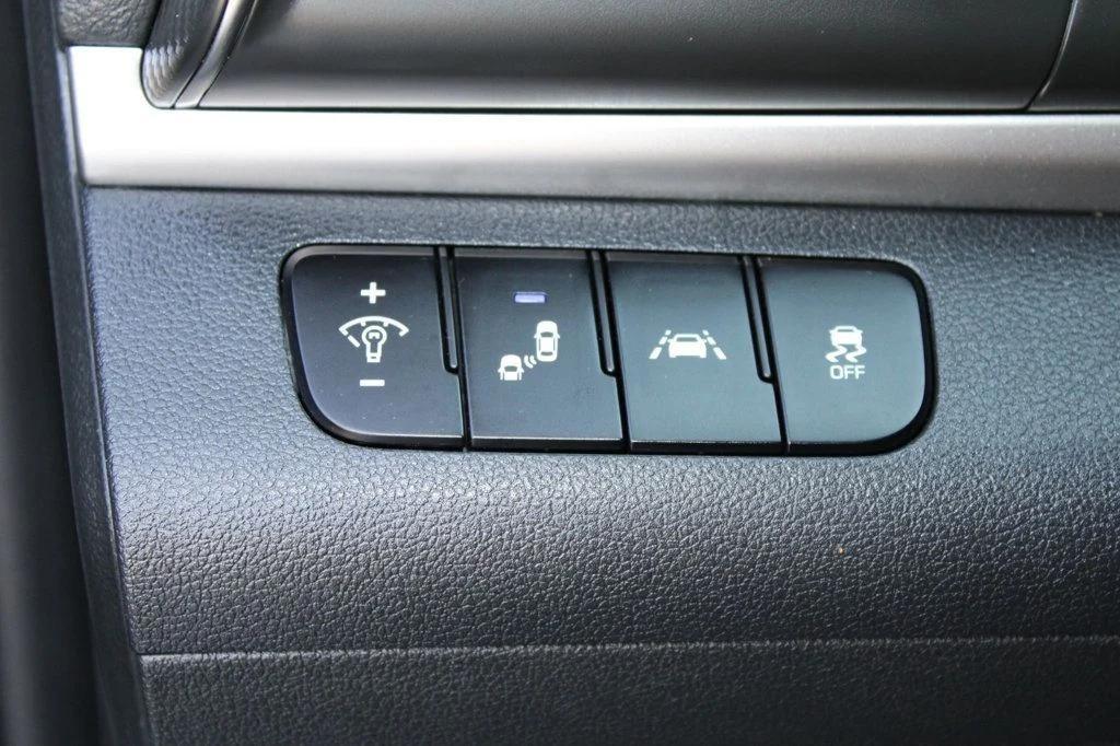 used 2020 Hyundai Elantra car, priced at $12,250