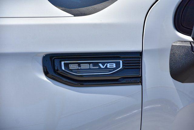 new 2025 GMC Sierra 1500 car, priced at $70,599