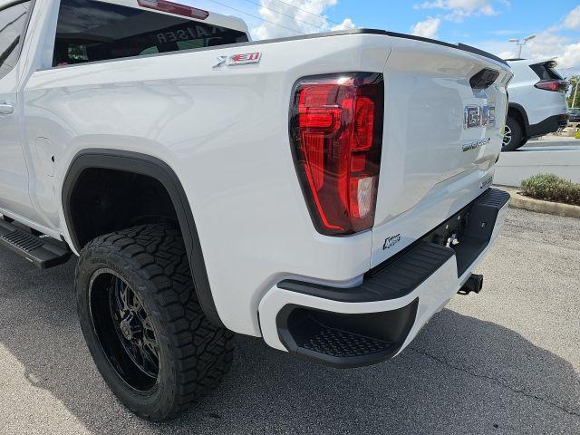new 2025 GMC Sierra 1500 car, priced at $70,599