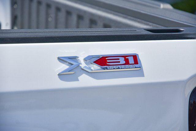 new 2025 GMC Sierra 1500 car, priced at $70,599