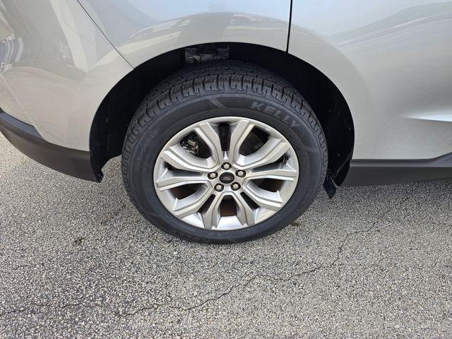 used 2024 Ford Edge car, priced at $27,596
