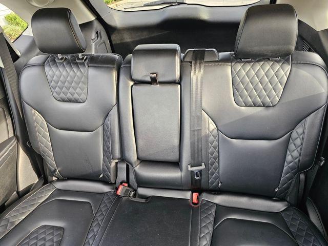 used 2024 Ford Edge car, priced at $27,596