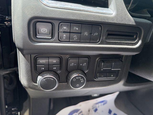 used 2021 Chevrolet Suburban car, priced at $32,677