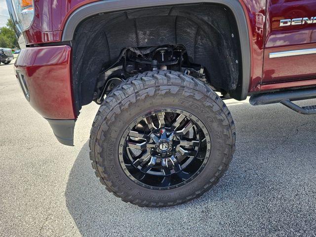 used 2017 GMC Sierra 2500 car, priced at $39,991