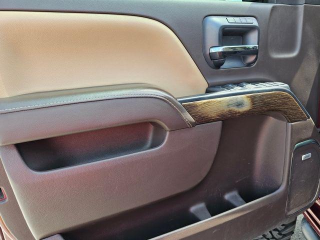 used 2017 GMC Sierra 2500 car, priced at $39,991