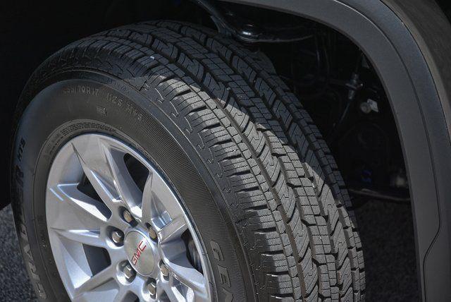 new 2025 GMC Sierra 1500 car, priced at $48,523