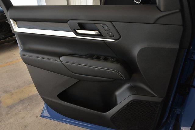 new 2025 GMC Terrain car, priced at $31,430