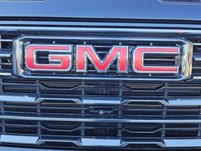 used 2024 GMC Sierra 2500 car, priced at $75,294