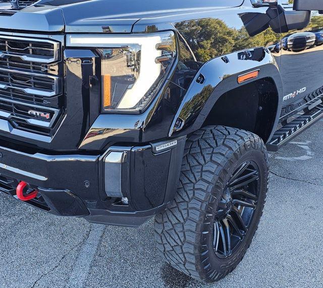 used 2024 GMC Sierra 2500 car, priced at $75,294