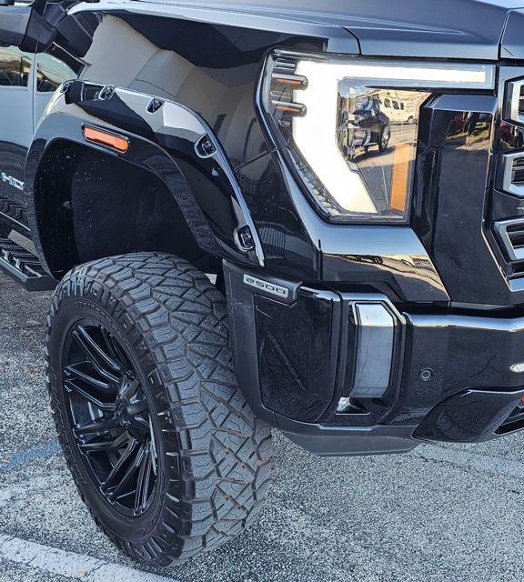 used 2024 GMC Sierra 2500 car, priced at $75,294