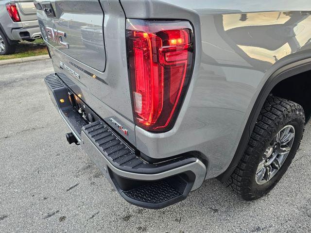 used 2025 GMC Sierra 1500 car, priced at $60,213