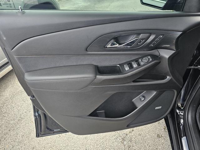 used 2023 Chevrolet Traverse car, priced at $37,617