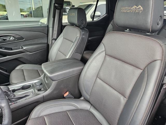 used 2023 Chevrolet Traverse car, priced at $37,617