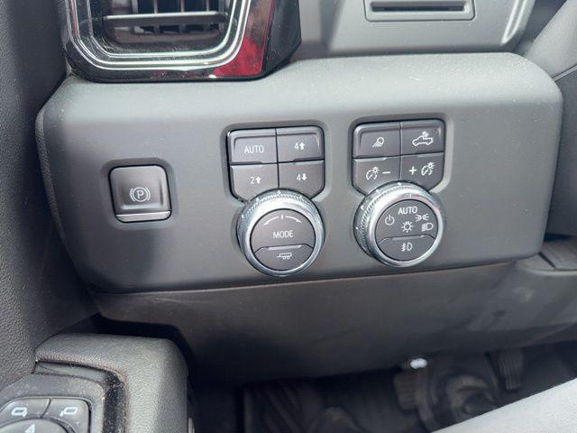 used 2023 GMC Sierra 1500 car, priced at $50,877