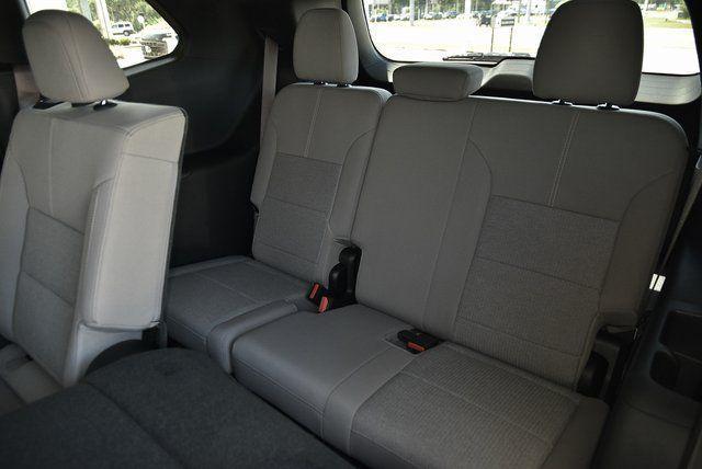 new 2026 GMC Acadia car, priced at $51,235