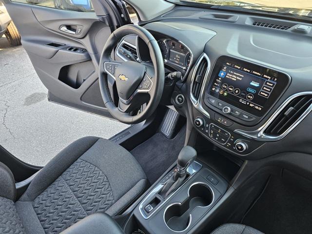 used 2024 Chevrolet Equinox car, priced at $23,567