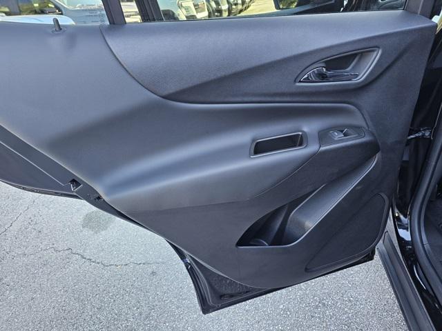 used 2024 Chevrolet Equinox car, priced at $23,567