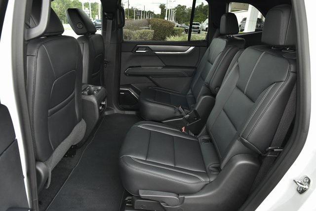 new 2026 GMC Acadia car, priced at $47,018