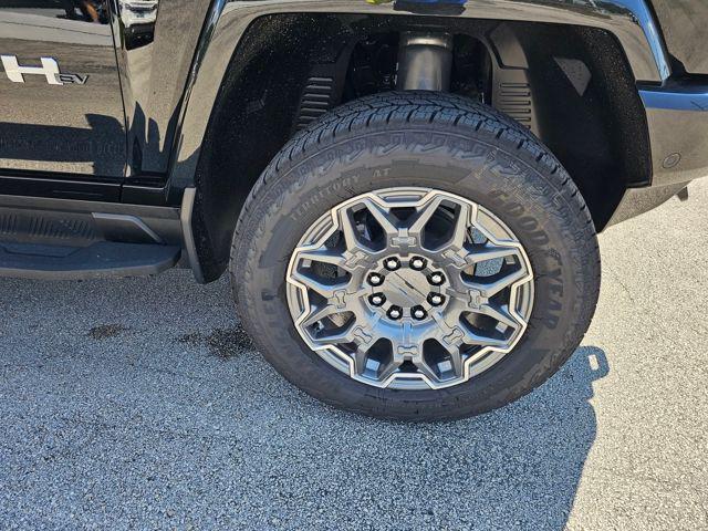 new 2026 GMC HUMMER EV SUV car, priced at $105,270