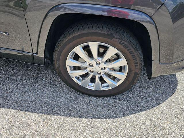 used 2018 Jeep Cherokee car, priced at $20,406