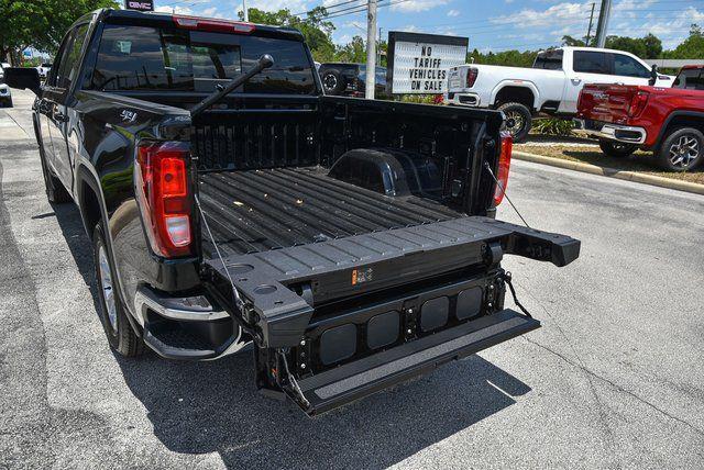 new 2025 GMC Sierra 1500 car, priced at $53,445